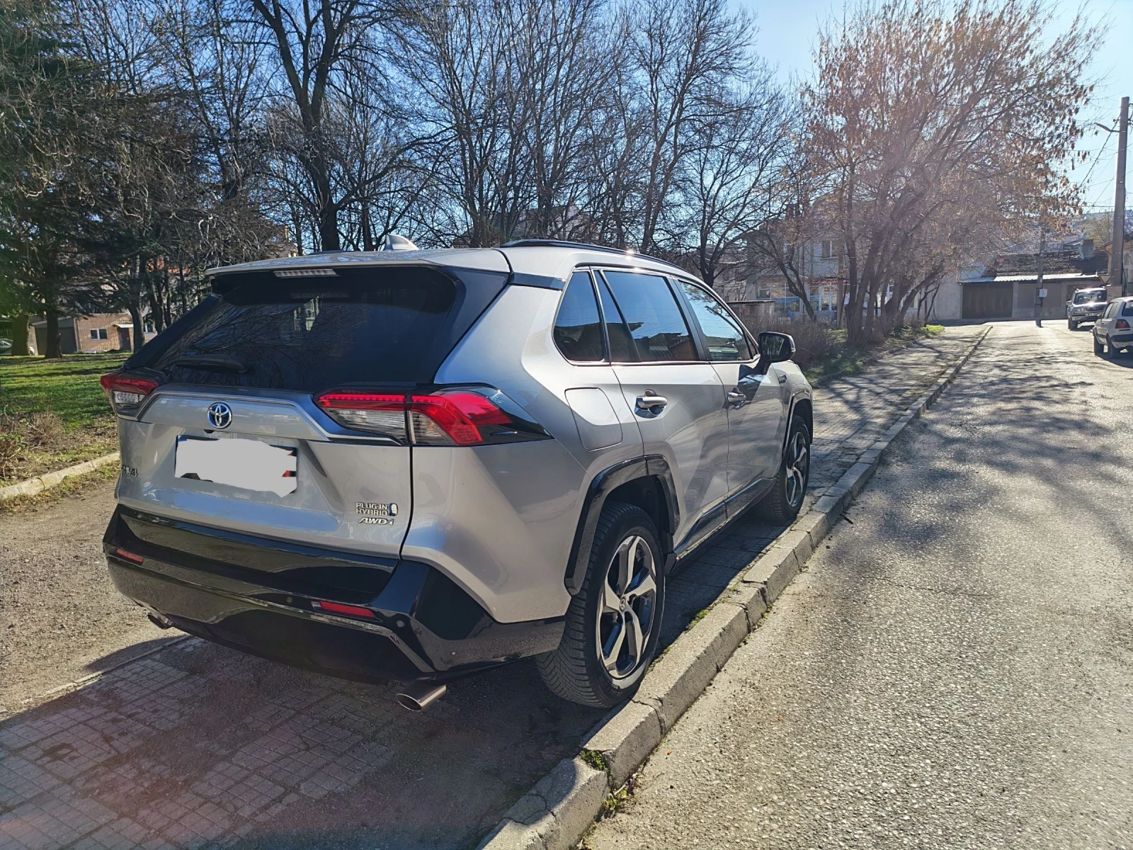 Toyota Rav4 Plug-in hybrid , снимка 3 - Автомобили и джипове - 54416659
