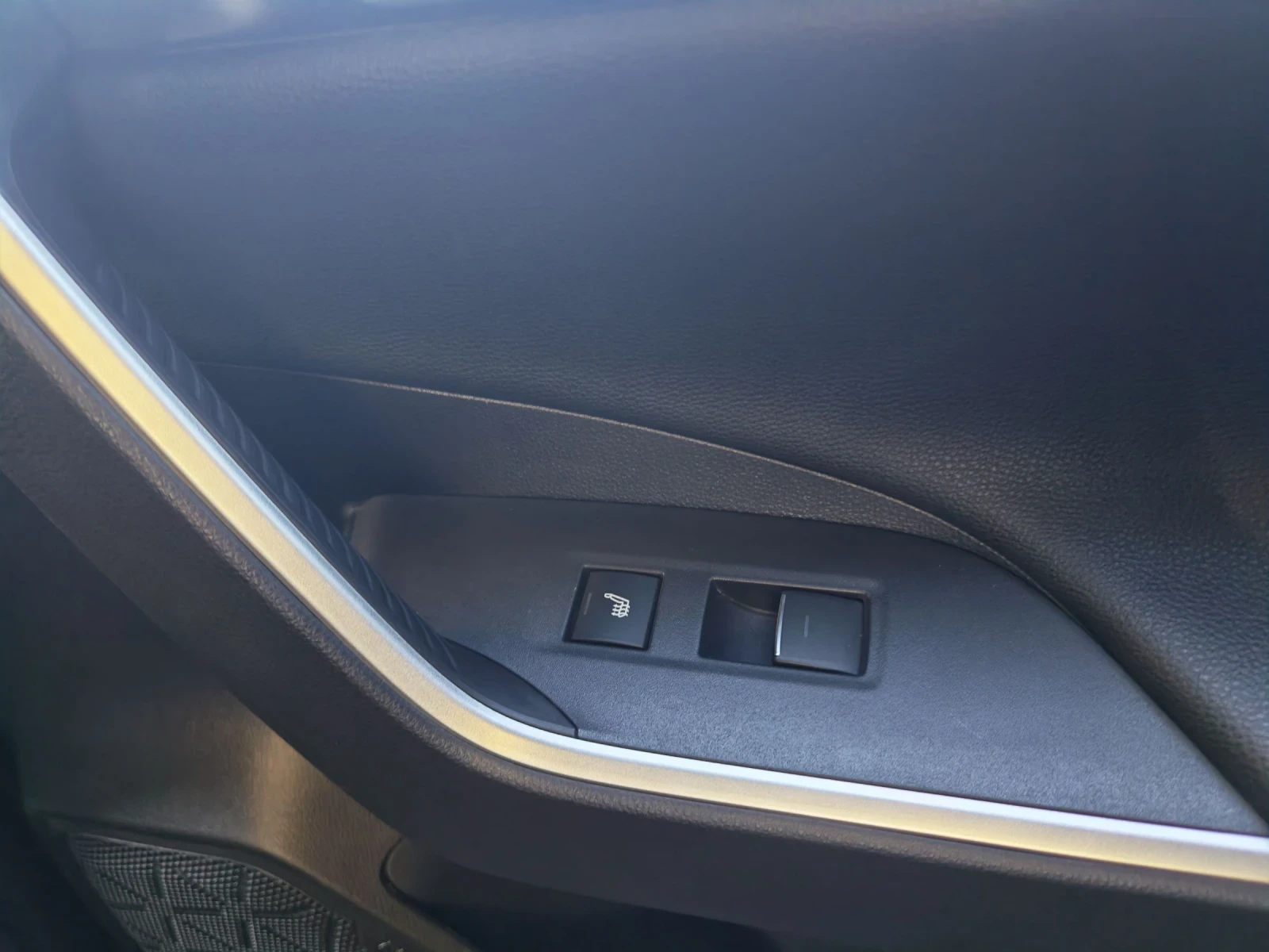 Toyota Rav4 Plug-in hybrid  | Mobile.bg � ����������� 9