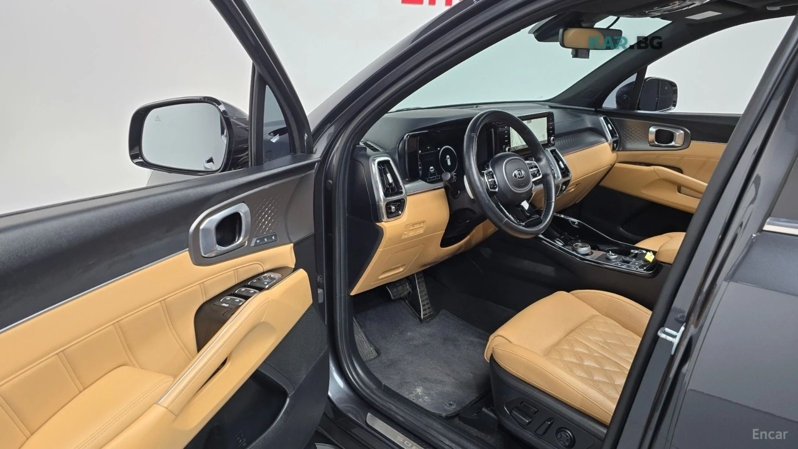 Kia Sorento * 360* ПАНО* KEYLESS* Camera* ПОДГРЕВ* , снимка 10 - Автомобили и джипове - 55133482
