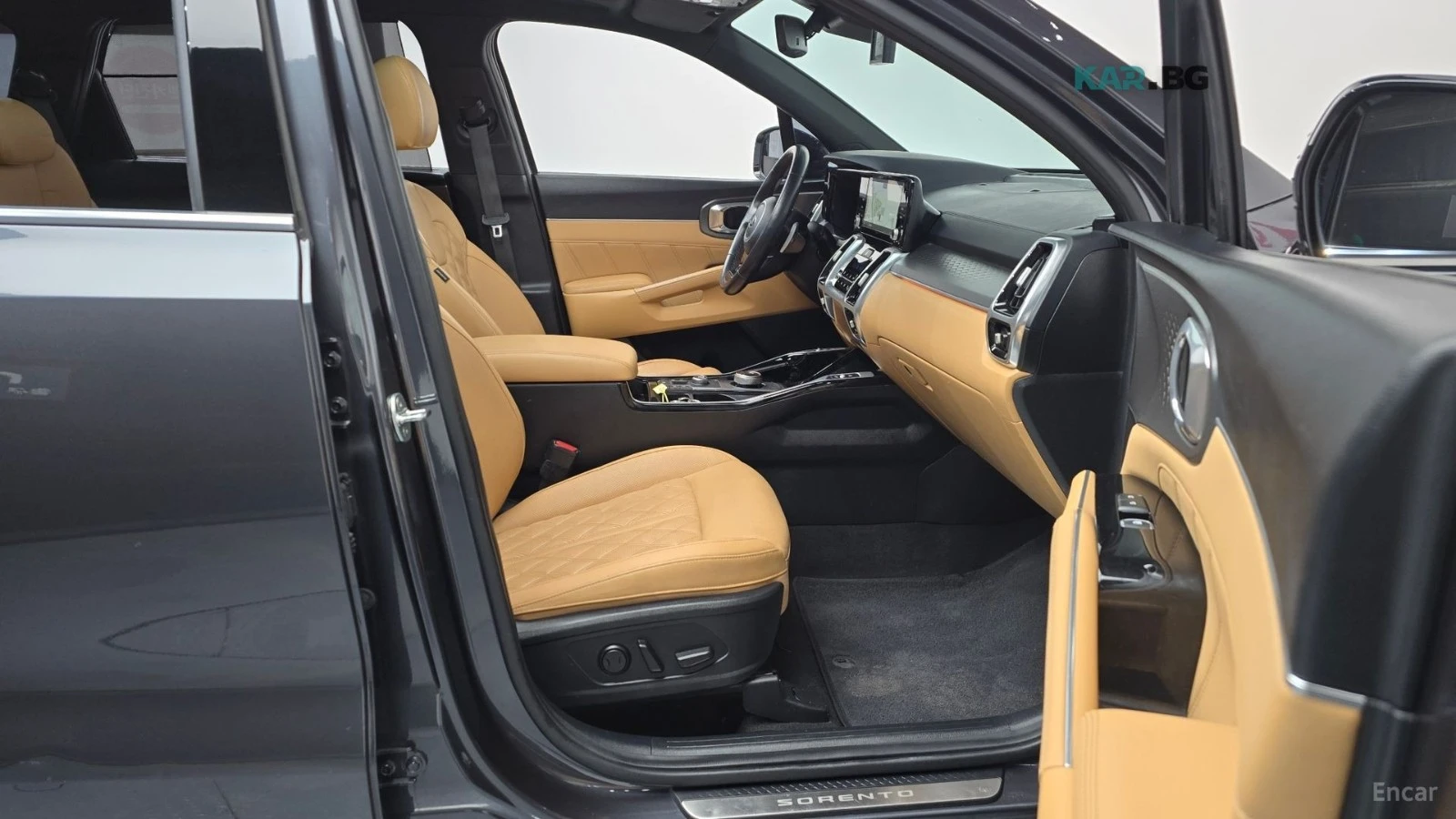 Kia Sorento * 360* ПАНО* KEYLESS* Camera* ПОДГРЕВ* , снимка 11 - Автомобили и джипове - 55133482