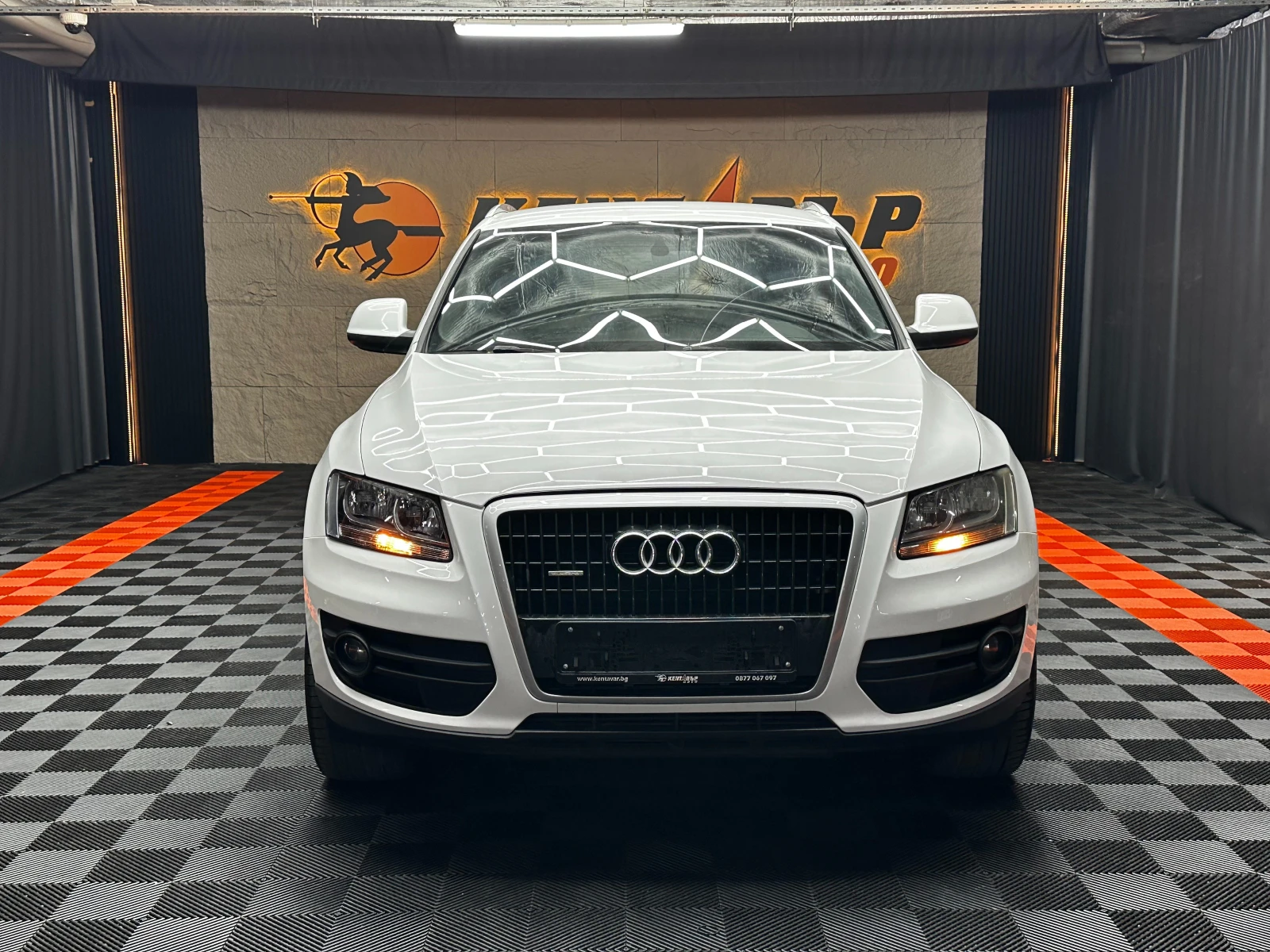 Audi Q5 3.0tdi/Quattro/Кожа, снимка 2 - Автомобили и джипове - 55817083