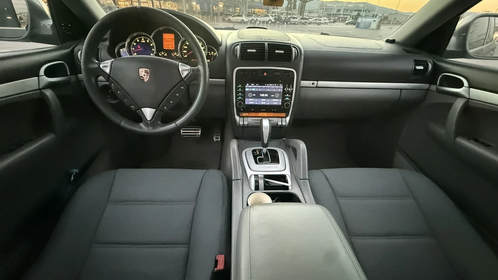 Porsche Cayenne 4.5 Газ-Бензин, снимка 7 - Автомобили и джипове - 56135773