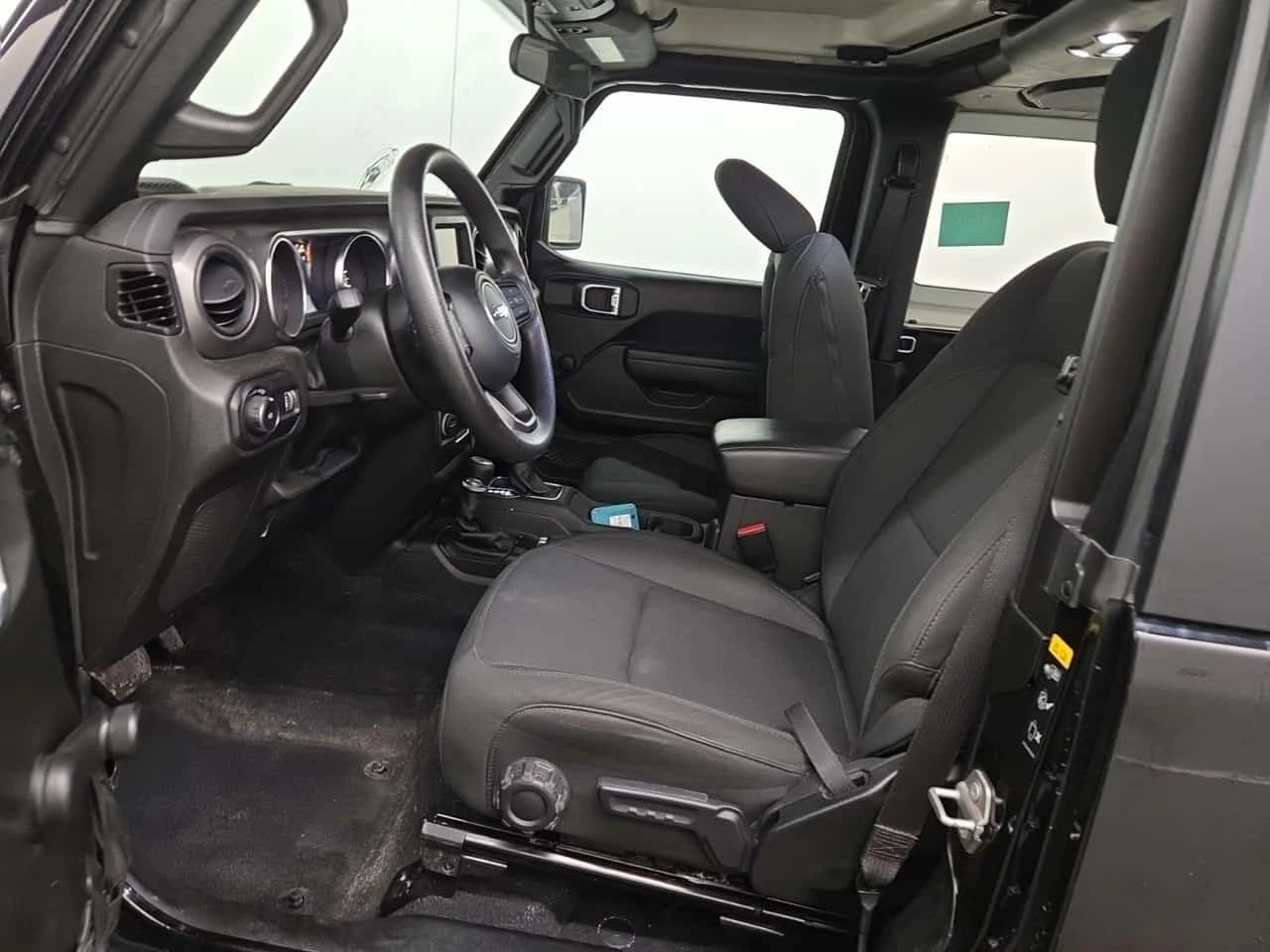 Jeep Wrangler * SPORT * CARFAX * ����� �� ����������� | Mobile.bg � ����������� 5