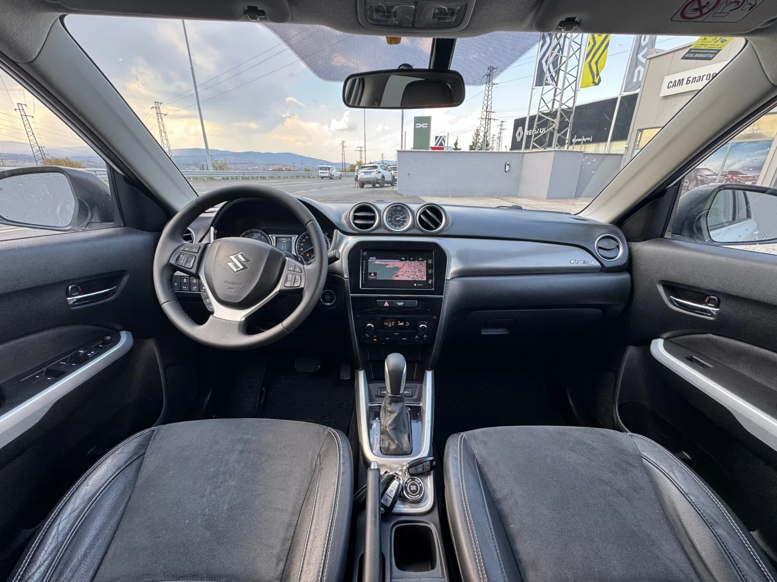 Suzuki Vitara 1.6D 4x4 All grip Key less, снимка 11 - Автомобили и джипове - 56656479