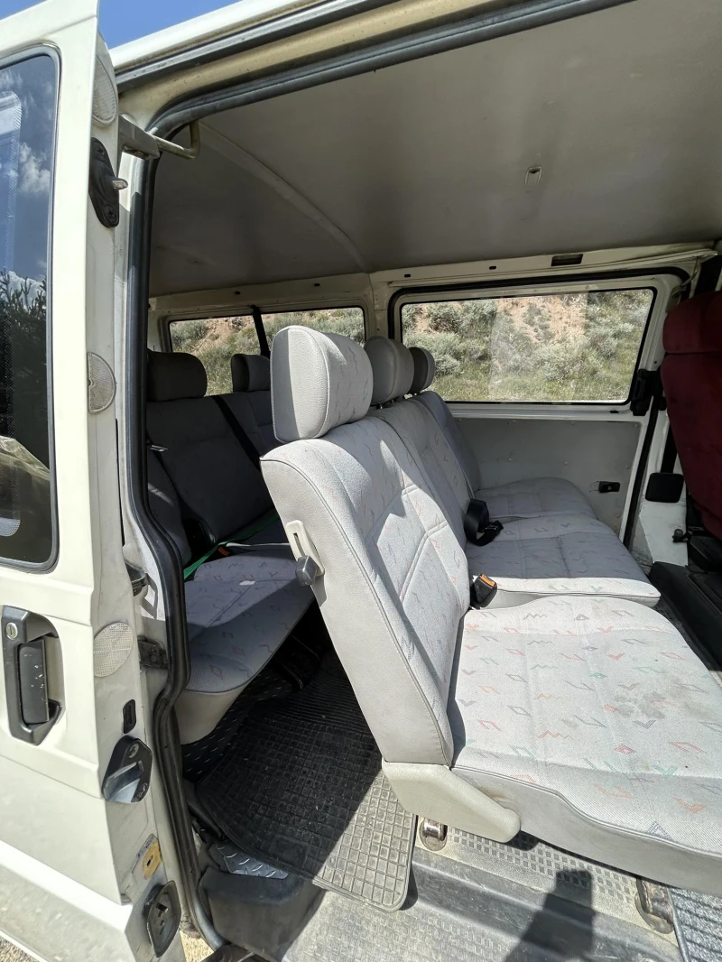 VW T4, снимка 11 - Бусове и автобуси - 52255784