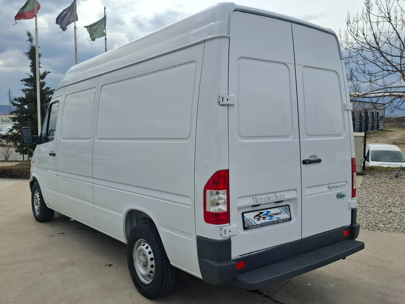 Mercedes-Benz Sprinter 313 CDI/Клима/FaceLift, снимка 2 - Бусове и автобуси - 53913432