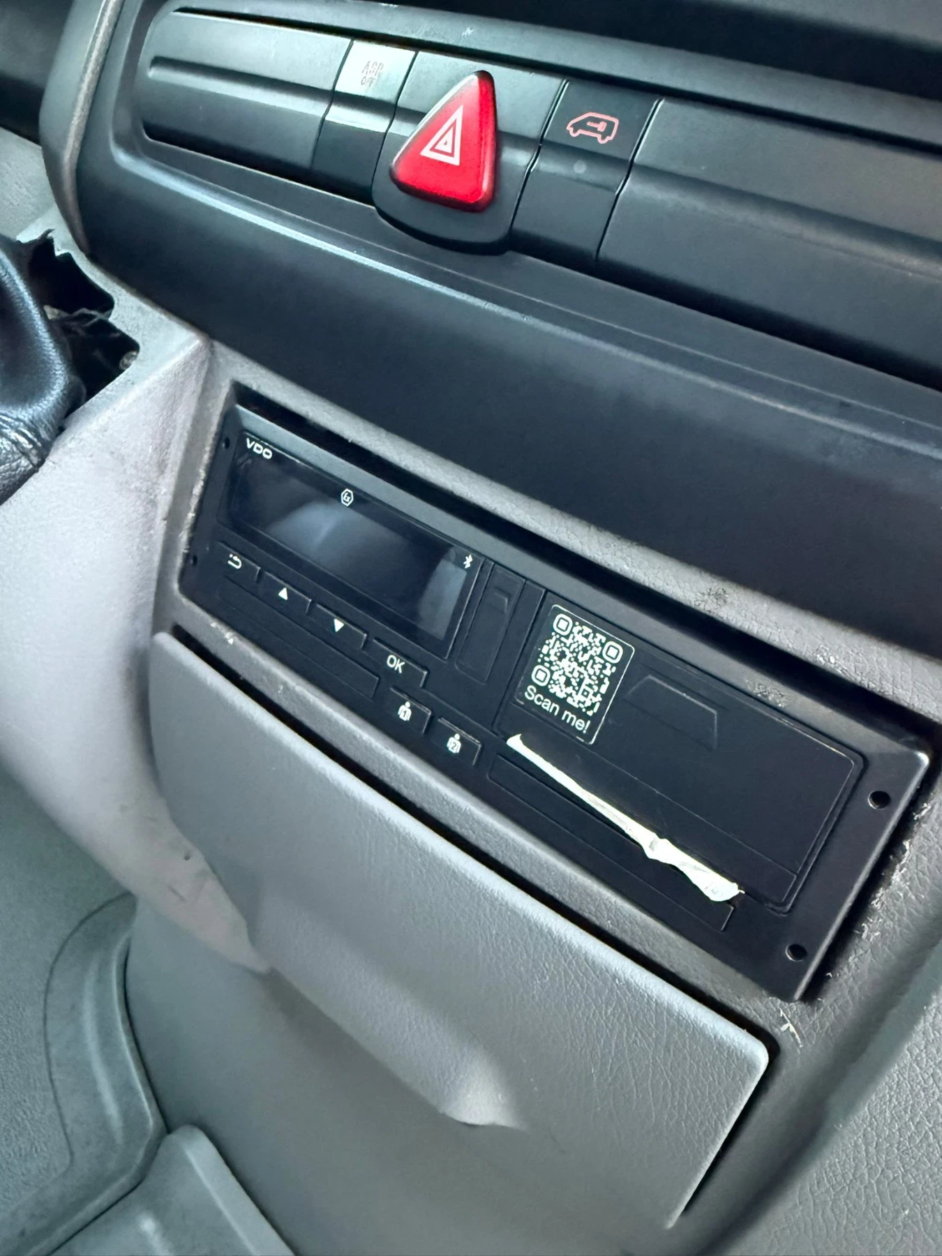 VW Crafter 2.5 136ps, снимка 9 - Бусове и автобуси - 54578254