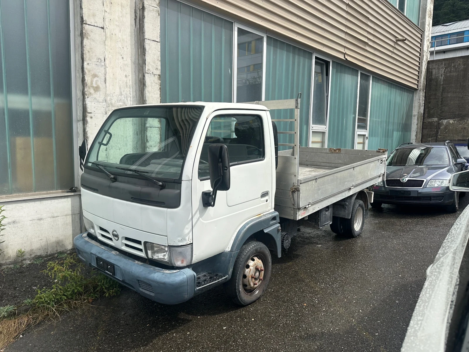 Nissan Capstar 3.0 самосвал, снимка 2 - Бусове и автобуси - 55851727