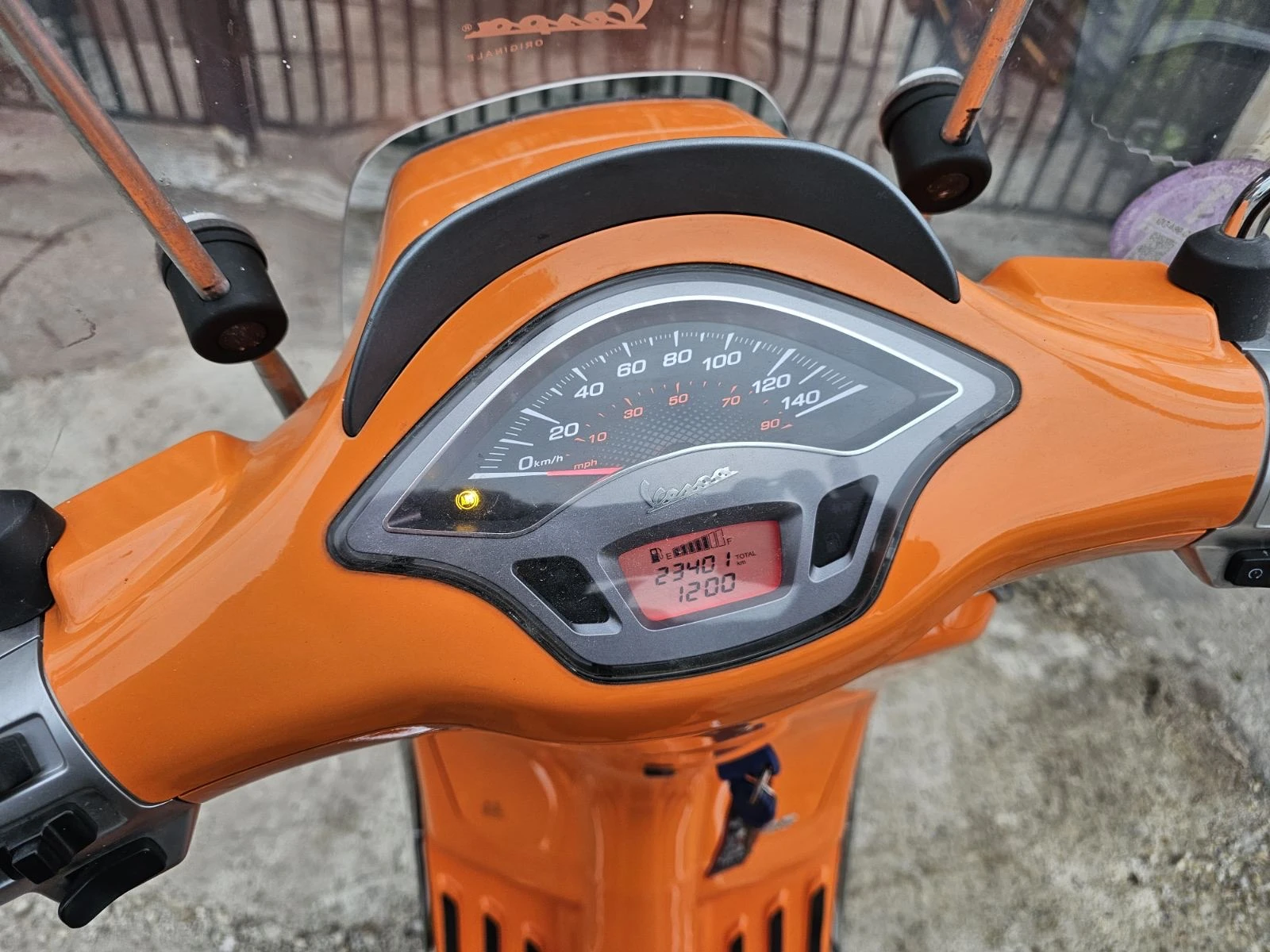 Vespa 125 Vespa GTS Sup Sport, снимка 3 - Мотоциклети и мототехника - 54067325