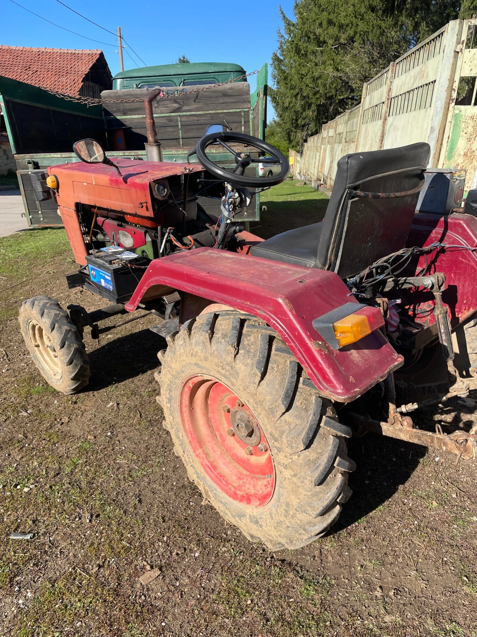 Трактор Heibei 150, снимка 1