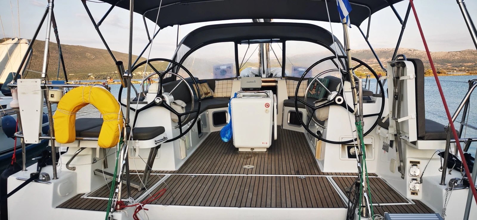 ���������� ����� Jeanneau 54 | Mobile.bg � ����������� 5