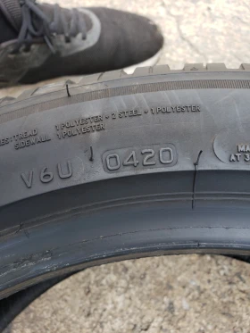 Гуми Зимни 215/50R18, снимка 6
