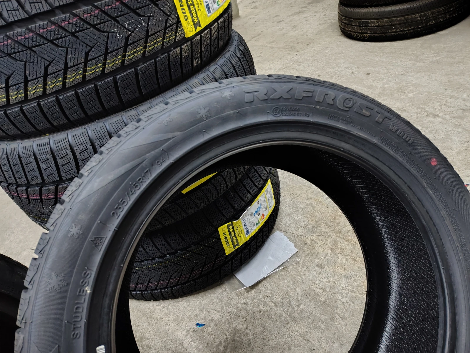  235/45R17 | Mobile.bg   6