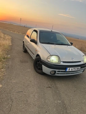 Renault Clio, снимка 1