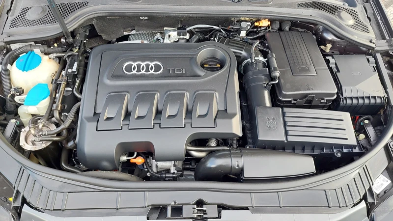 Audi A3 2.0TDI-140к.с/FACE/XENON/NAVI/ПАРКТРОНИК!!!, снимка 17 - Автомобили и джипове - 47068349