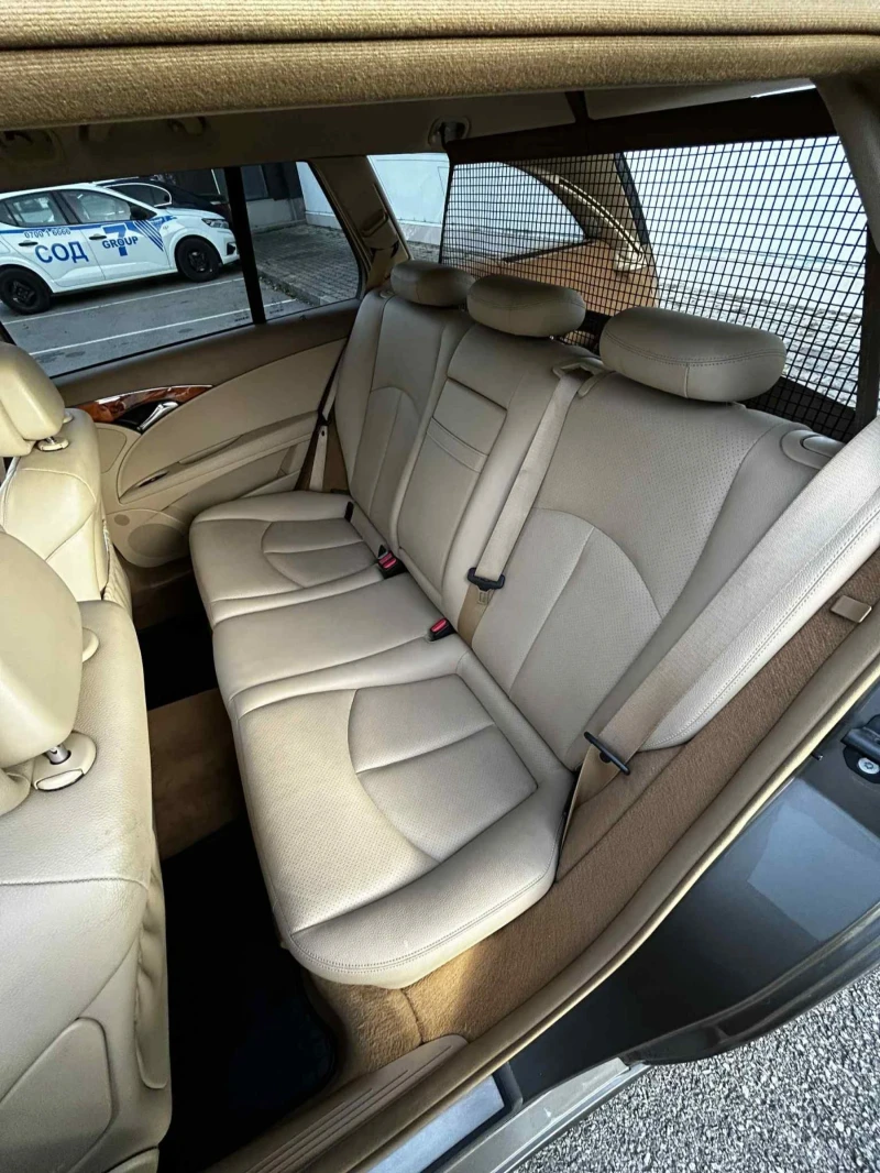 Mercedes-Benz E 280, снимка 17 - Автомобили и джипове - 52595106