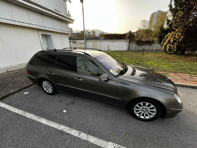 Mercedes-Benz E 280, снимка 6 - Автомобили и джипове - 52595106