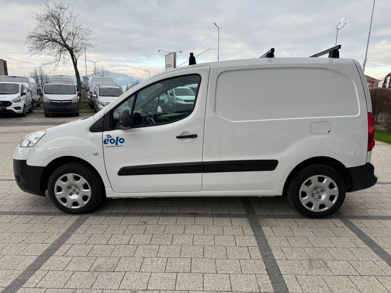 Peugeot Partner 1.6HDI Климатик Euro 5b, снимка 4 - Автомобили и джипове - 52703738