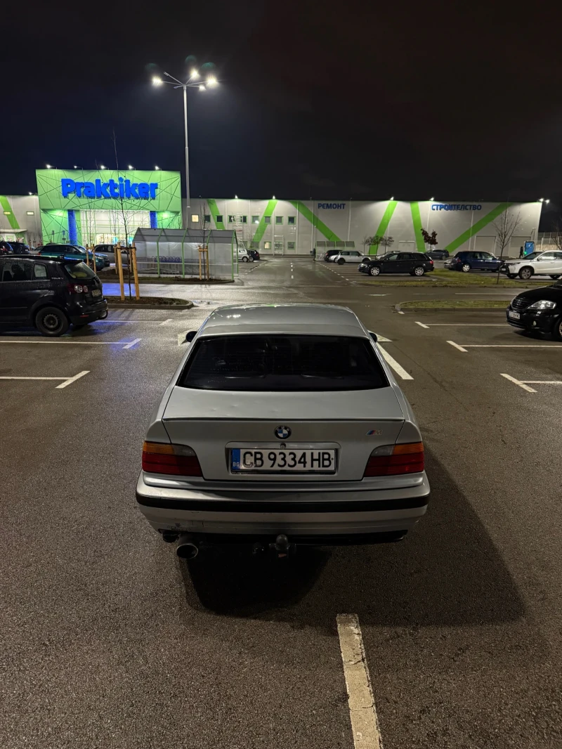 BMW 320 M50B20 Vanos , снимка 4 - Автомобили и джипове - 53035260