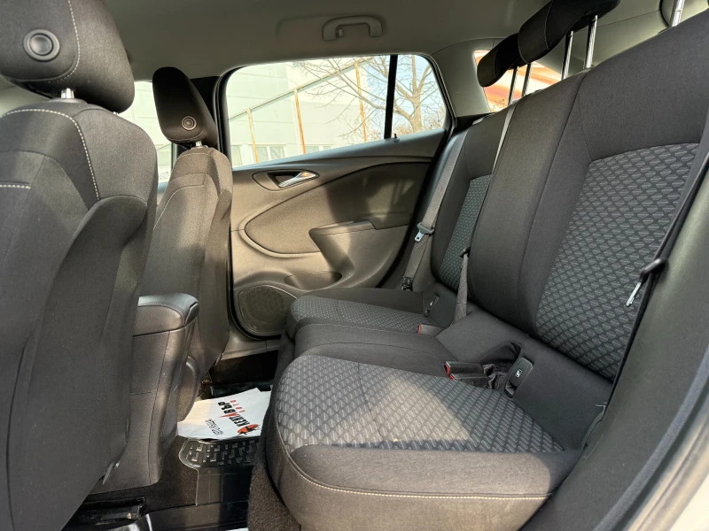 Opel Astra, снимка 9 - Автомобили и джипове - 53271560