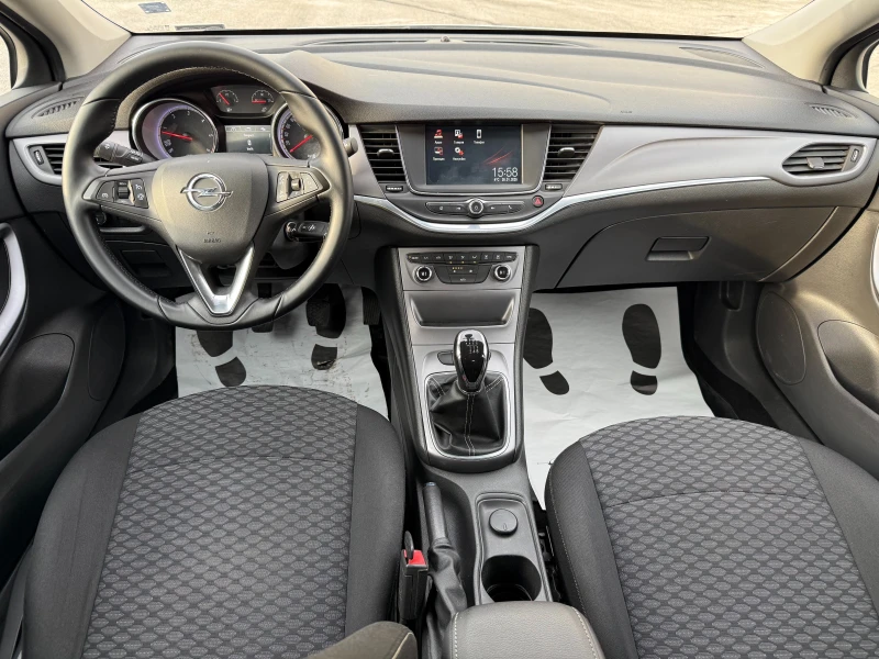 Opel Astra, снимка 10 - Автомобили и джипове - 53271560