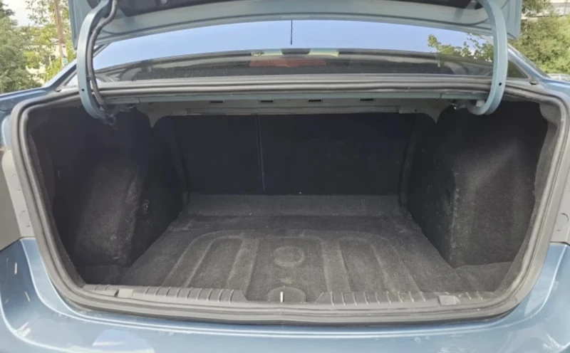 Chevrolet Cruze, снимка 9 - Автомобили и джипове - 53344853