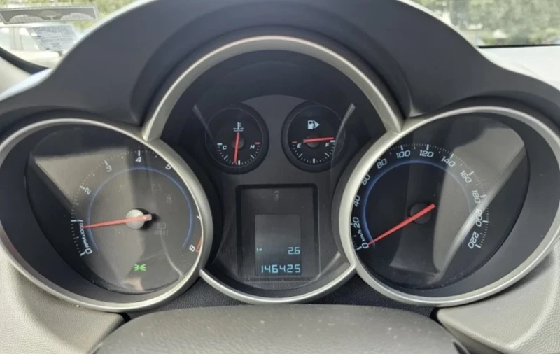 Chevrolet Cruze, снимка 7 - Автомобили и джипове - 53344853