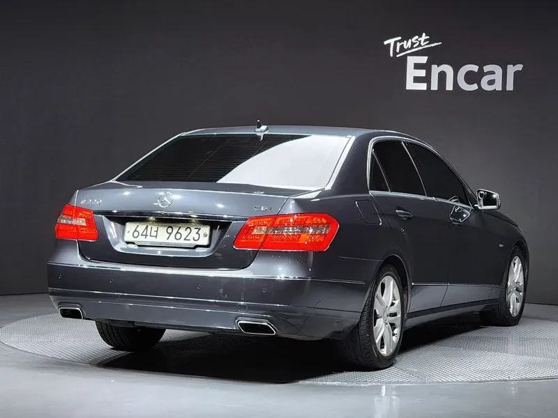 Mercedes-Benz E 220 Avantgarde | Mobile.bg   2