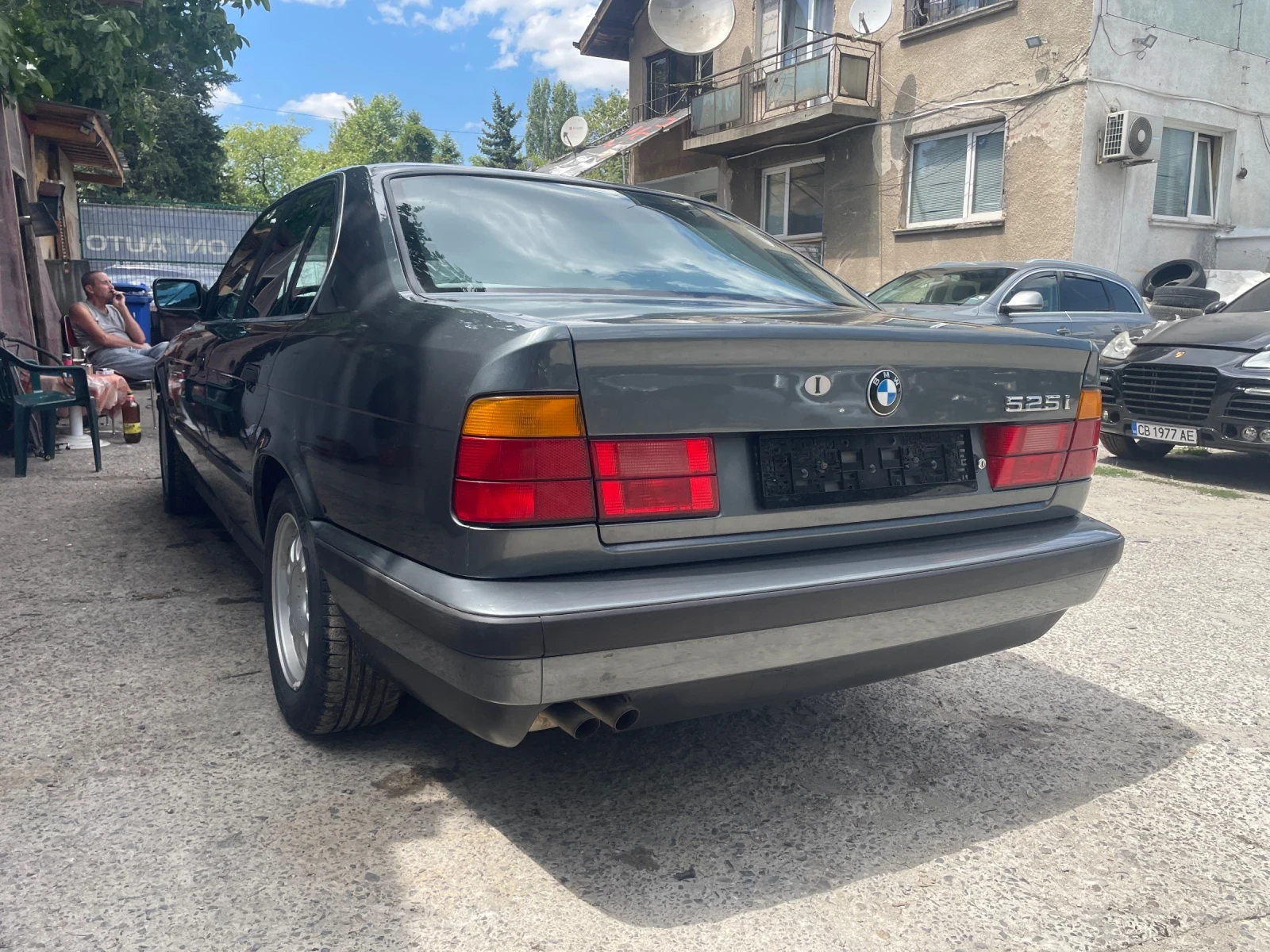 BMW 525 Автоматик - изображение 4