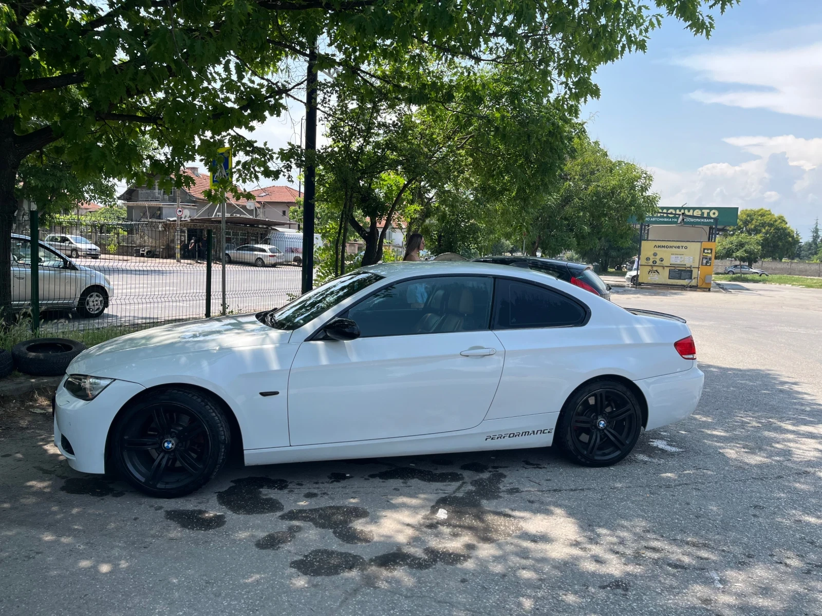 BMW 330 M ПАКЕТ - изображение 4
