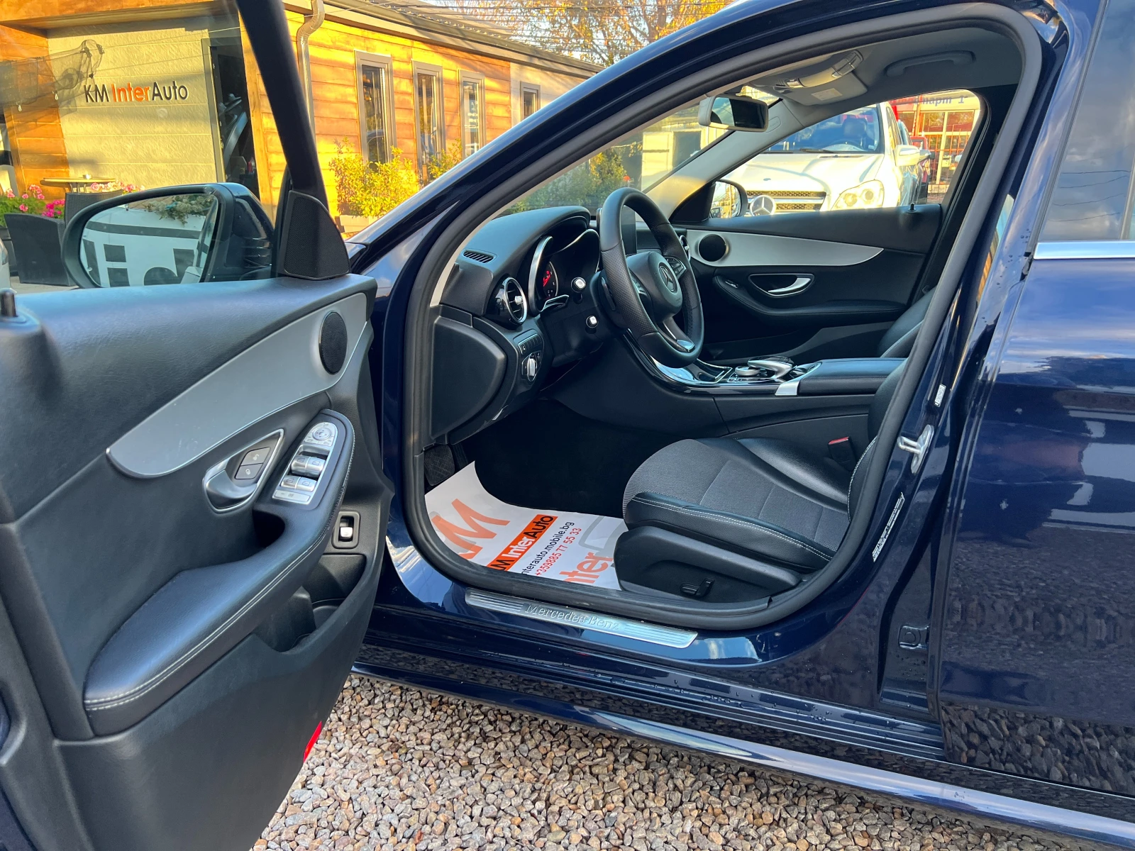 Mercedes-Benz C 220 CDI 4-MATIC/AMG/FULL LED/9G/AIRMATIC - изображение 7