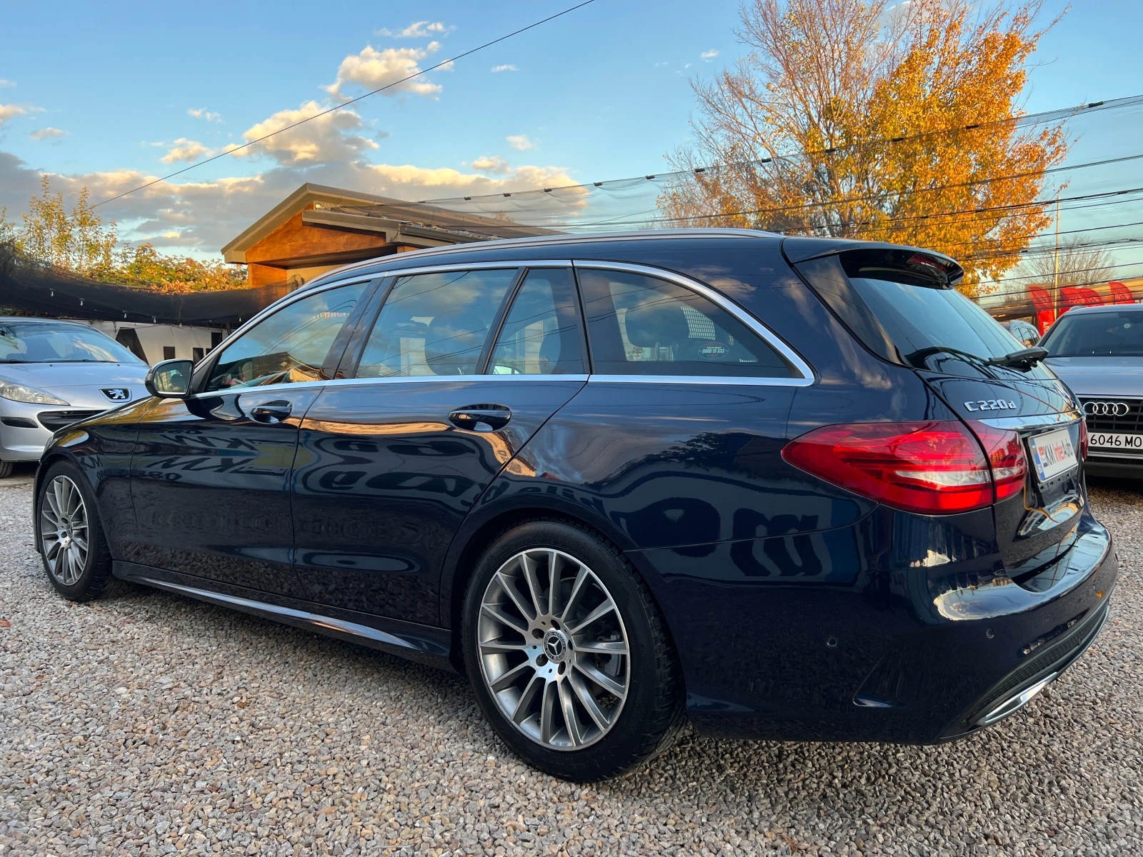 Mercedes-Benz C 220 CDI 4-MATIC/AMG/FULL LED/9G/AIRMATIC - изображение 6