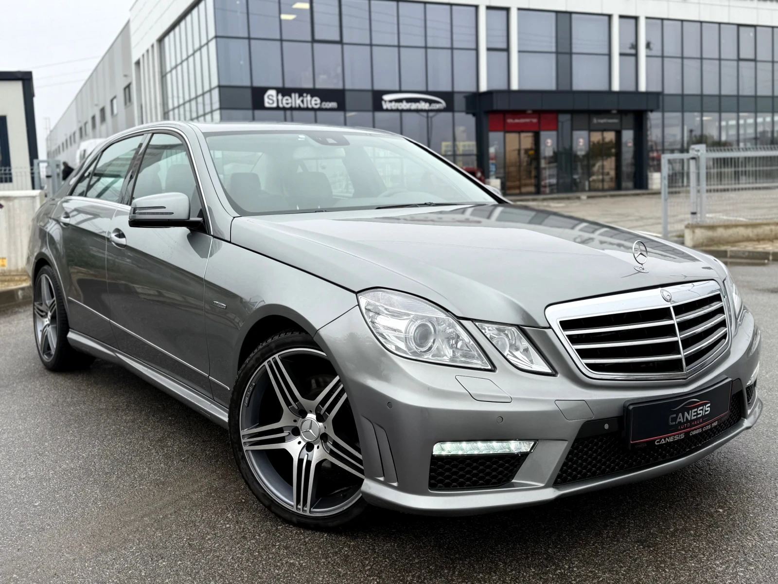 Mercedes-Benz E 350 CDI* 7G* AMG-PACKET* NAVI* KOJA* 2 КЛЮЧА* МЪРТВА З - изображение 3