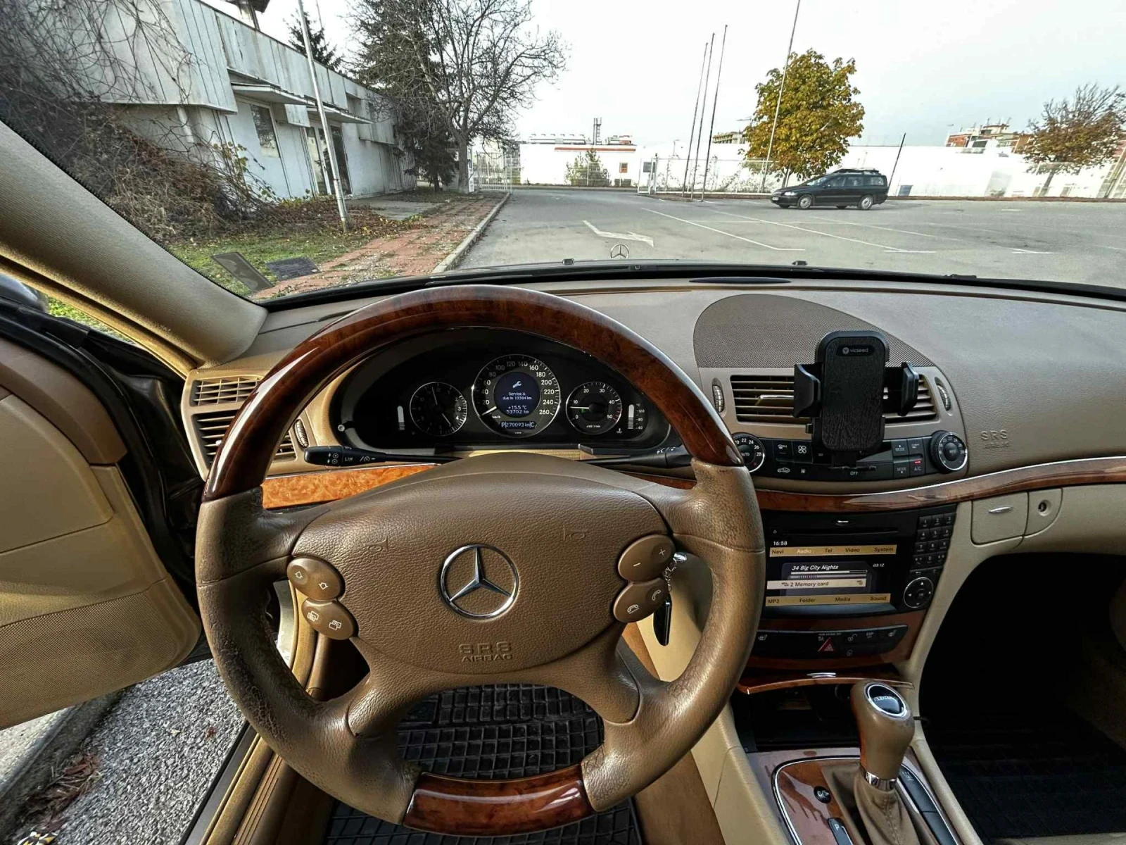 Mercedes-Benz E 280  - изображение 10