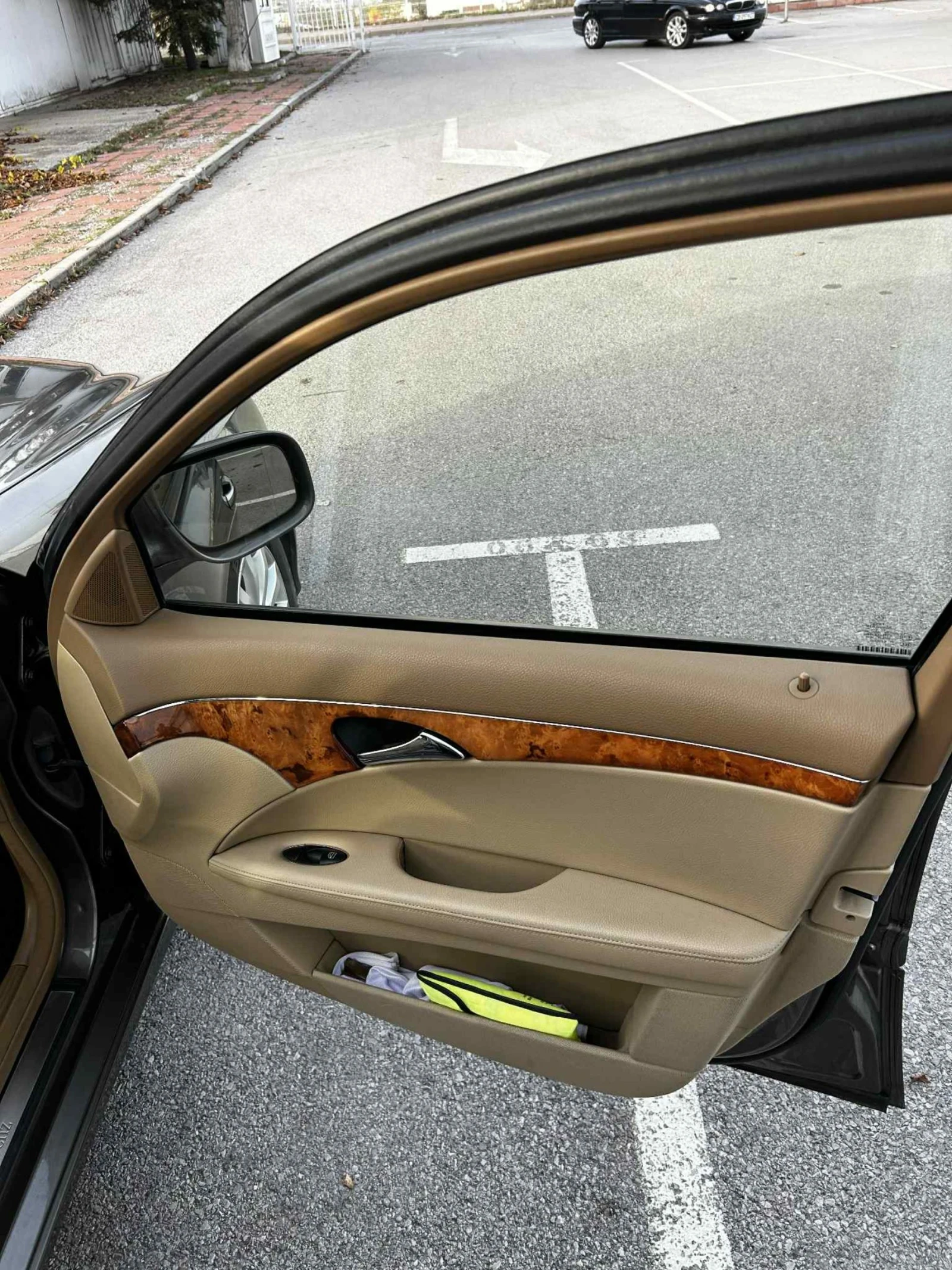 Mercedes-Benz E 280  - изображение 8