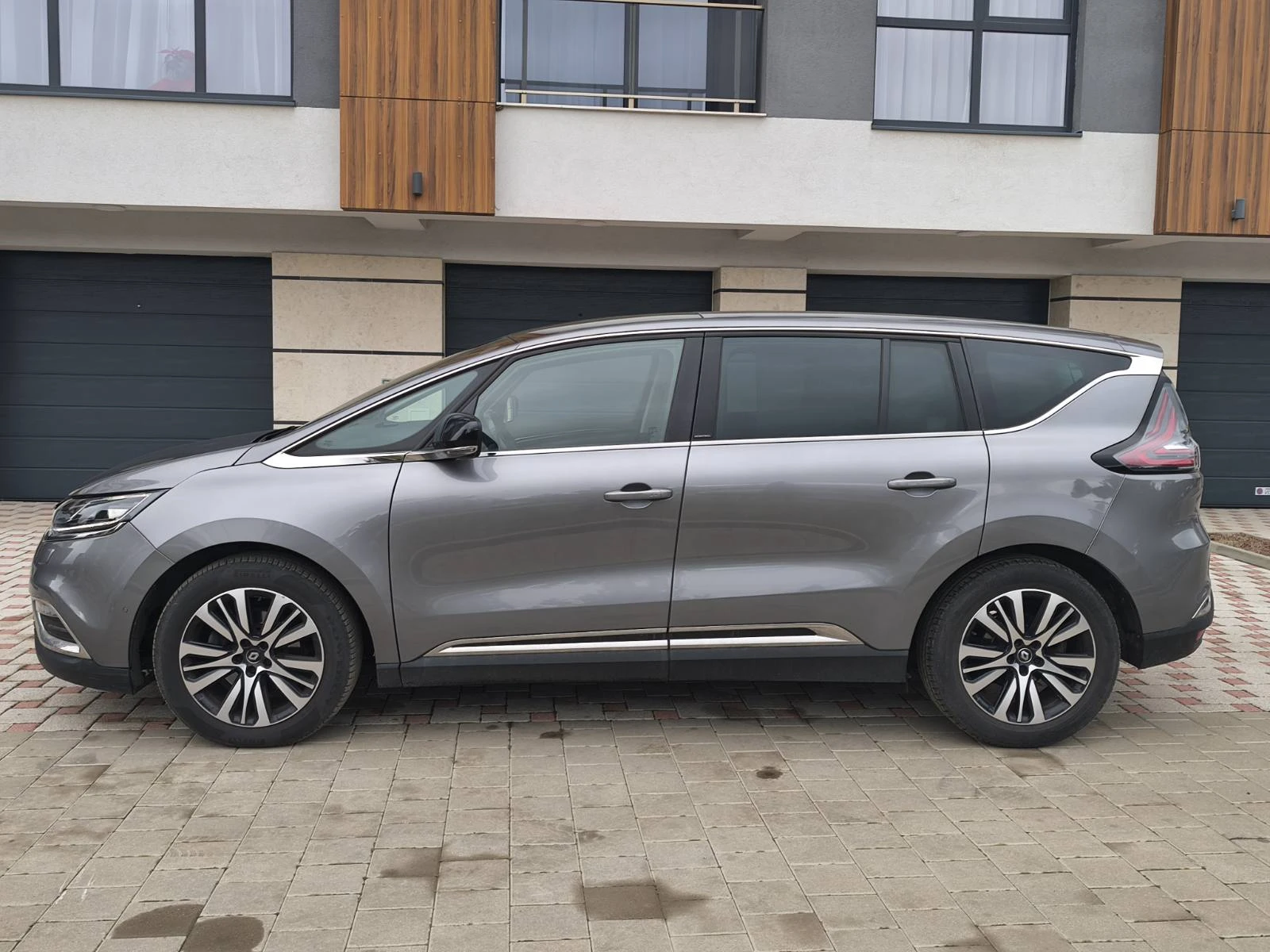 Renault Espace 1.6 DCI  INITIALE  4 CONTROL - изображение 4