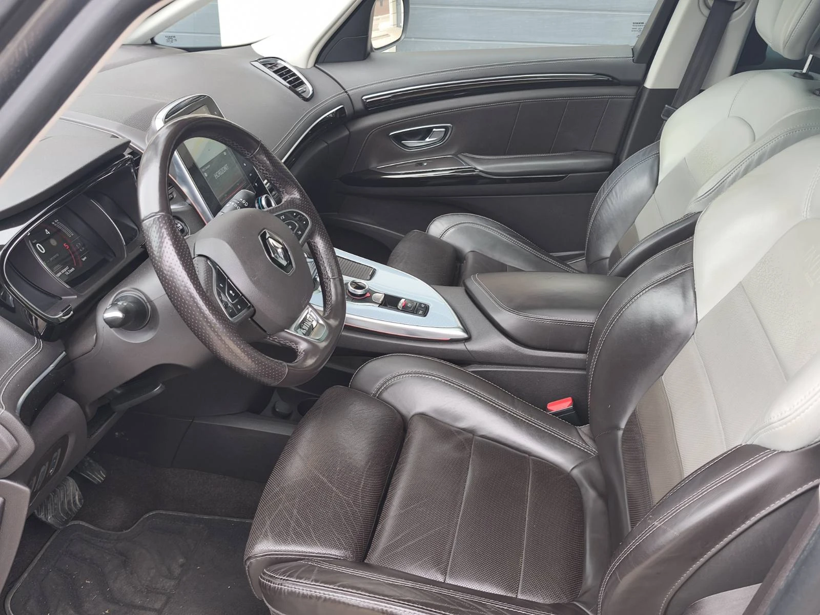 Renault Espace 1.6 DCI  INITIALE  4 CONTROL - изображение 5