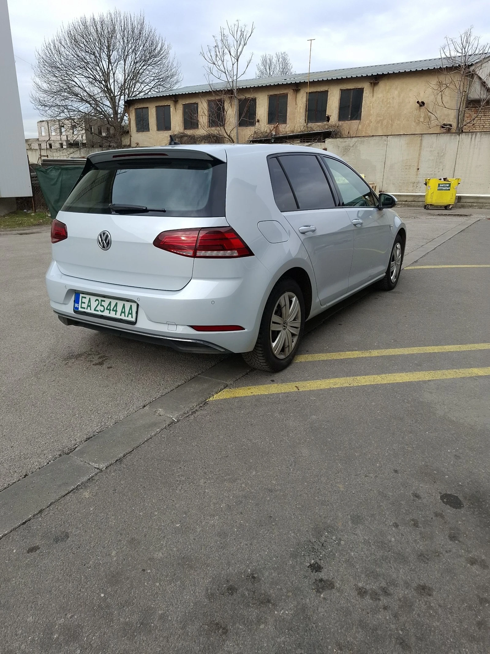 VW Golf 35.6kw, снимка 4 - Автомобили и джипове - 53921902