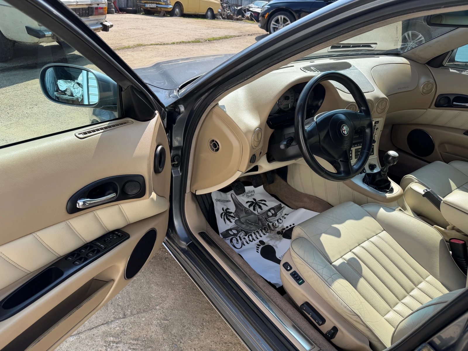 Alfa Romeo 166 2, 4 JTD 20 V, снимка 9 - Автомобили и джипове - 53733839