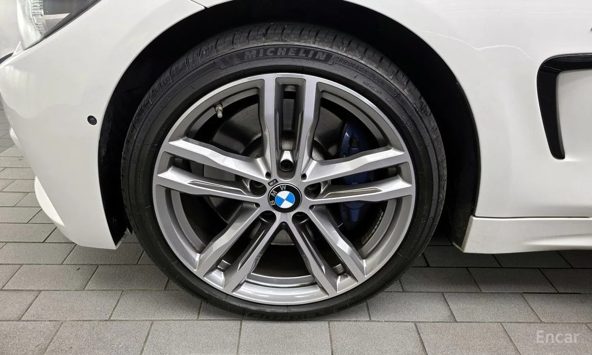 BMW 435 d xDrive* M-PACK* HARMAN KARDON* HEAD-UP* 360 CAM*, снимка 5 - Автомобили и джипове - 53866587