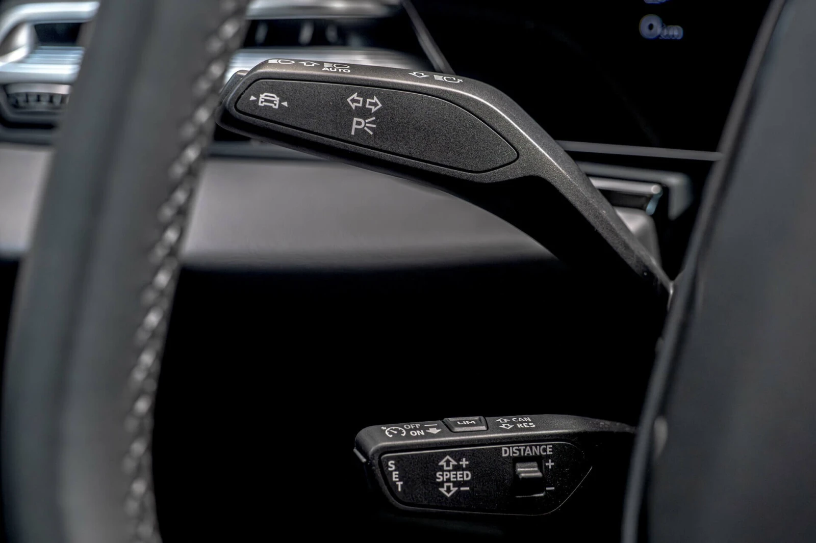 Audi A6 2.0TFSI/Sline/Камера 360/Амбиент/Passenger Displey, снимка 14 - Автомобили и джипове - 53878146