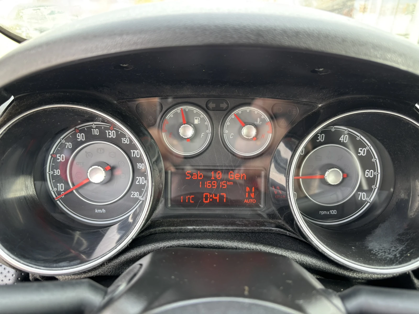 Fiat Punto Grande - 1.4 - Бензин, снимка 10 - Автомобили и джипове - 53927241