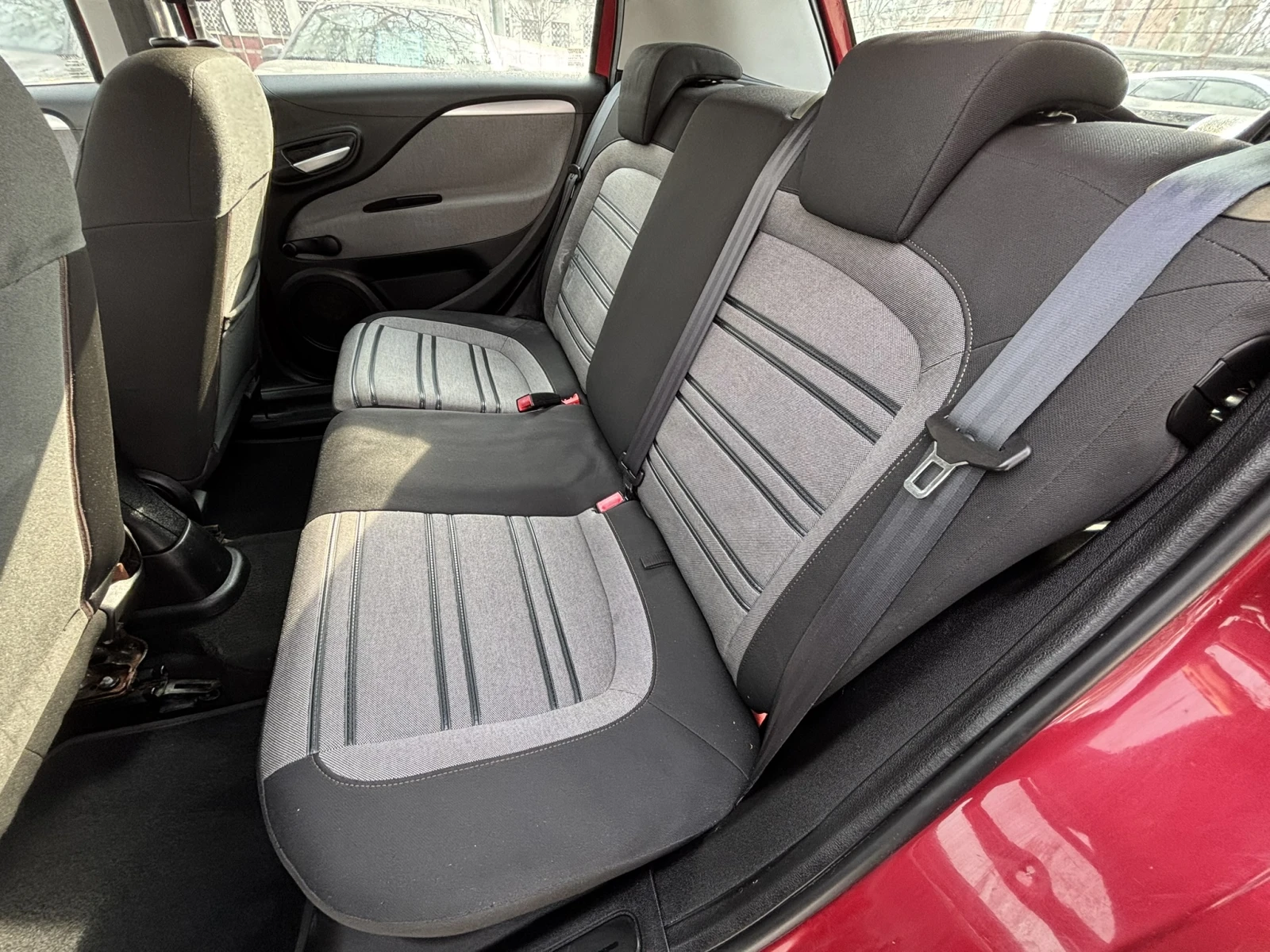 Fiat Punto Grande - 1.4 - Бензин, снимка 11 - Автомобили и джипове - 53927241