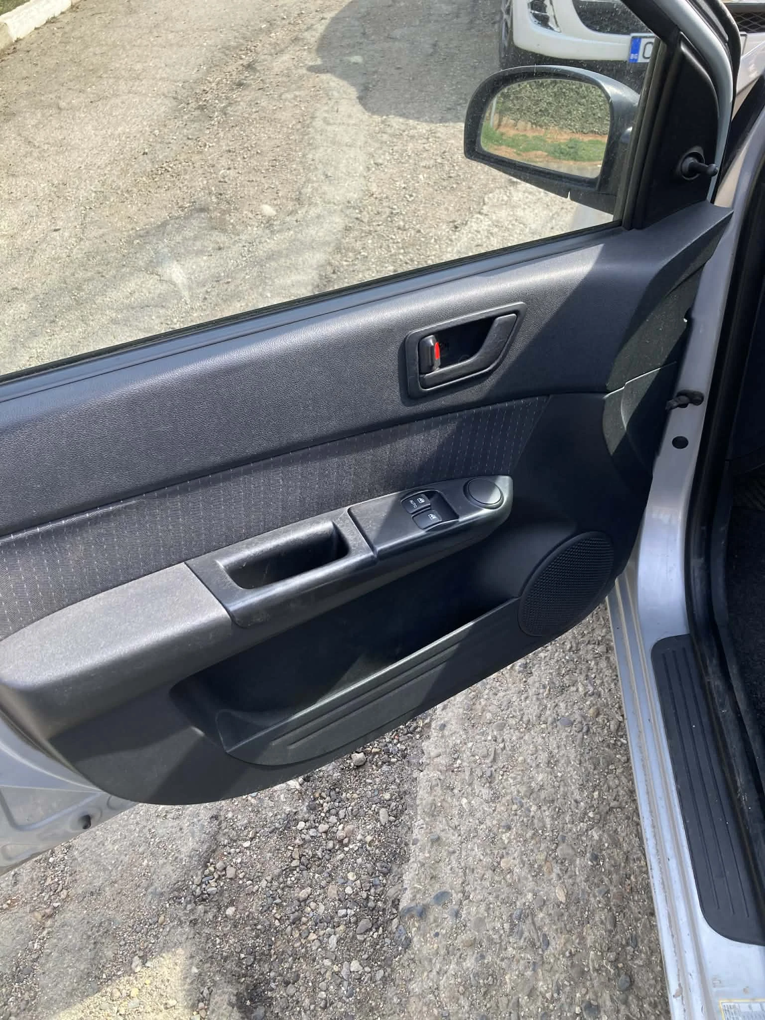 Hyundai Getz 1.1, снимка 7 - Автомобили и джипове - 54065302