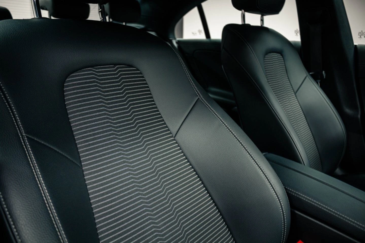 Mercedes-Benz CLA 250 e Plug-in hybrid | Mobile.bg � ����������� 11