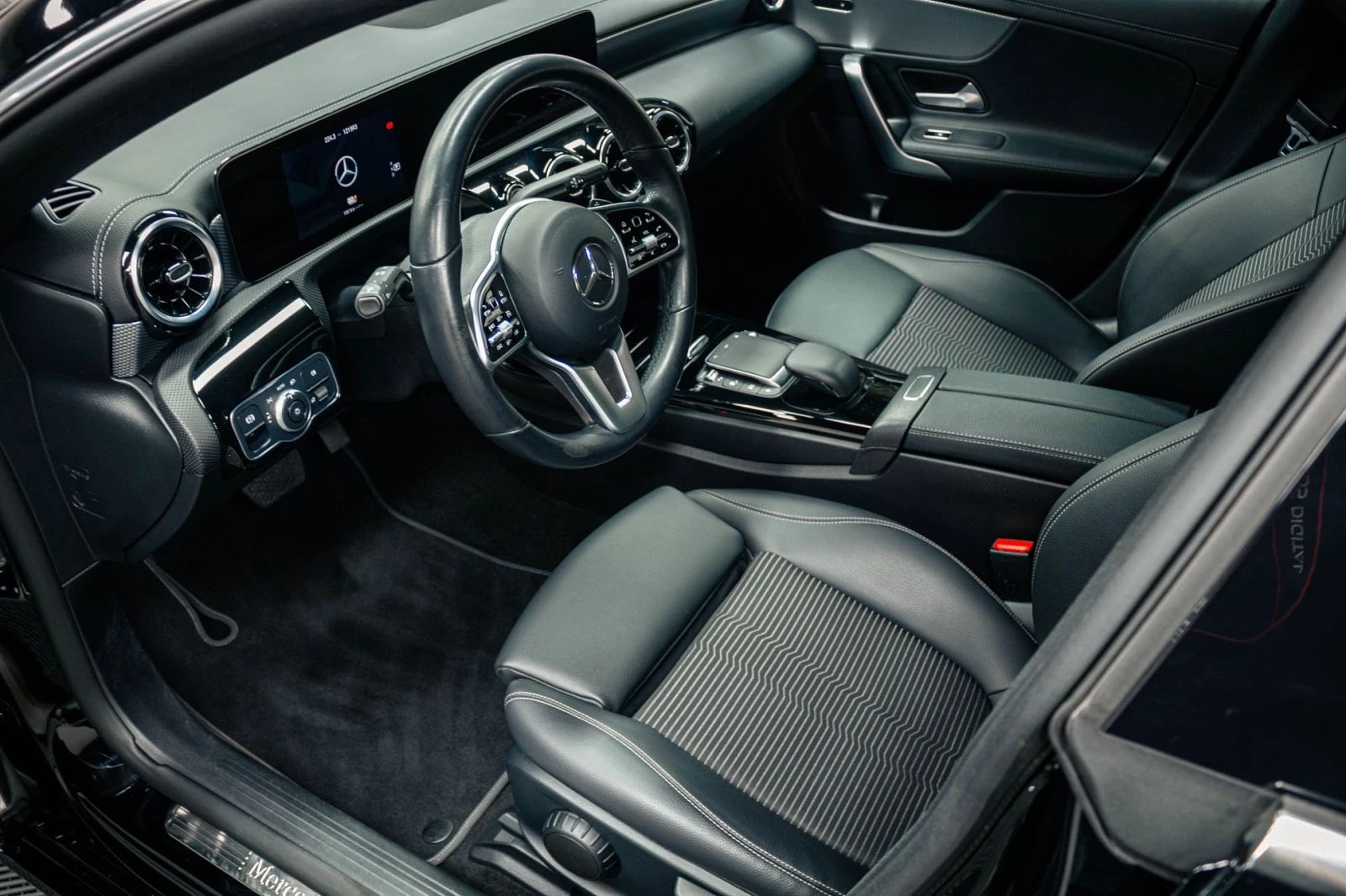 Mercedes-Benz CLA 250 e Plug-in hybrid | Mobile.bg � ����������� 9