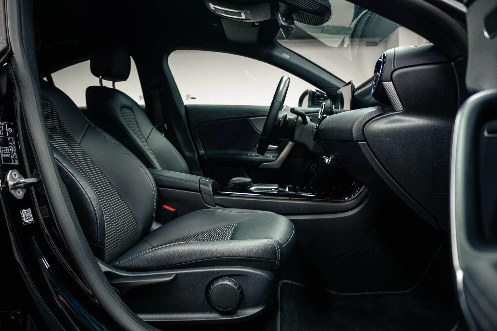 Mercedes-Benz CLA 250 e Plug-in hybrid | Mobile.bg � ����������� 13