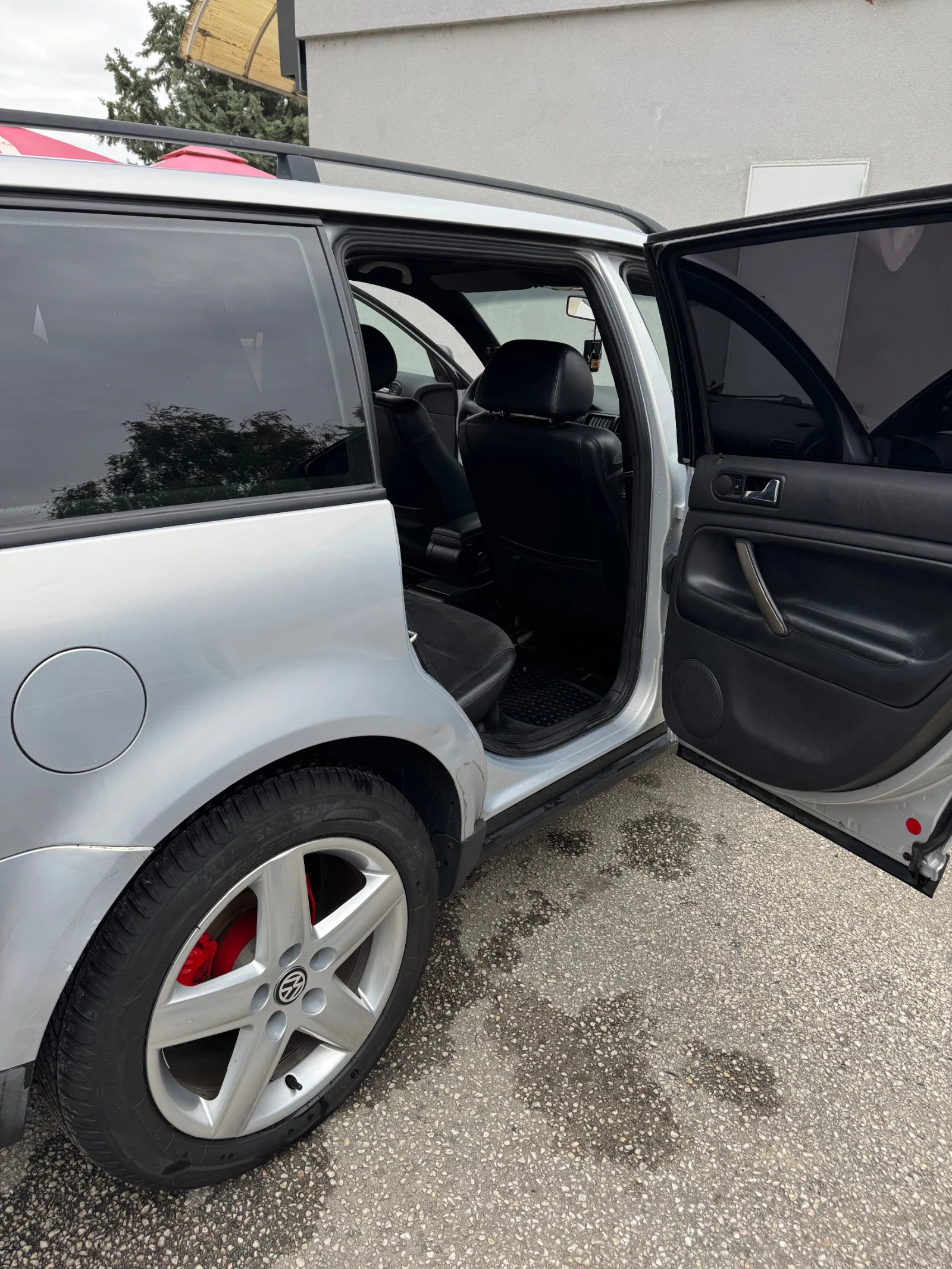 VW Passat, снимка 5 - Автомобили и джипове - 54118875