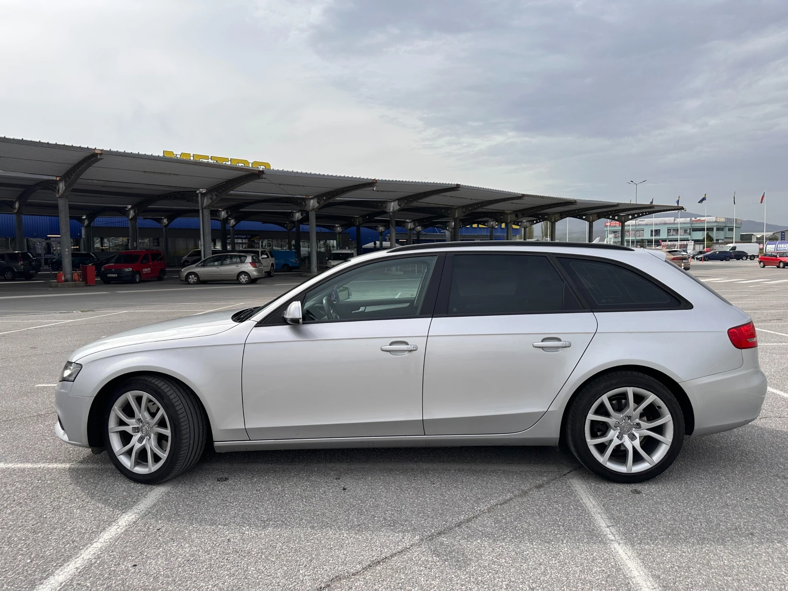 Audi A4 2.0 TDI, снимка 7 - Автомобили и джипове - 54219205