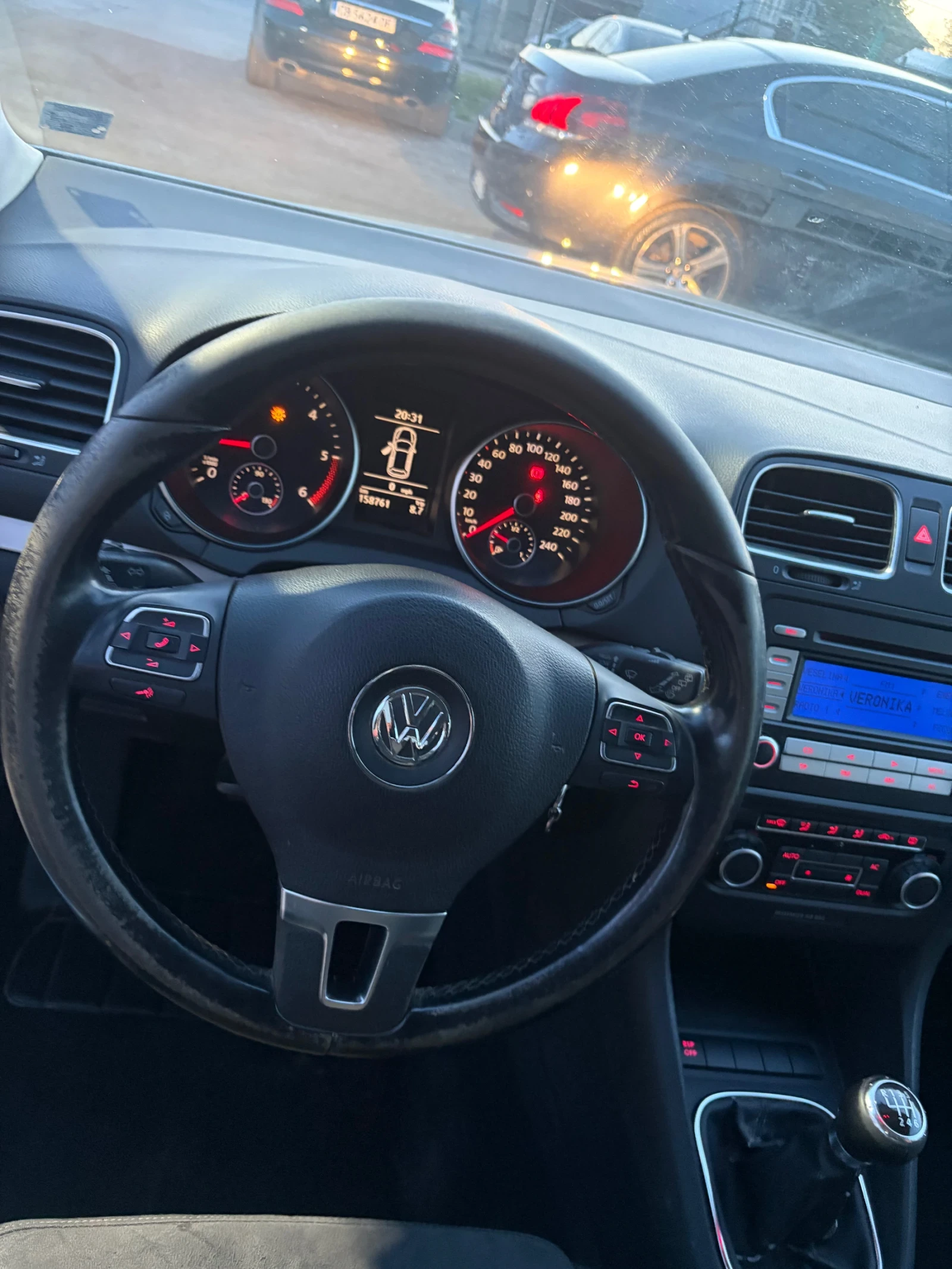 VW Golf, снимка 10 - Автомобили и джипове - 54351989